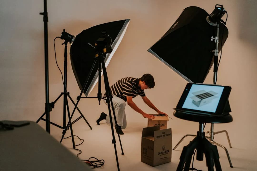 الفيديوهات الإعلانية (Commercial Videos)